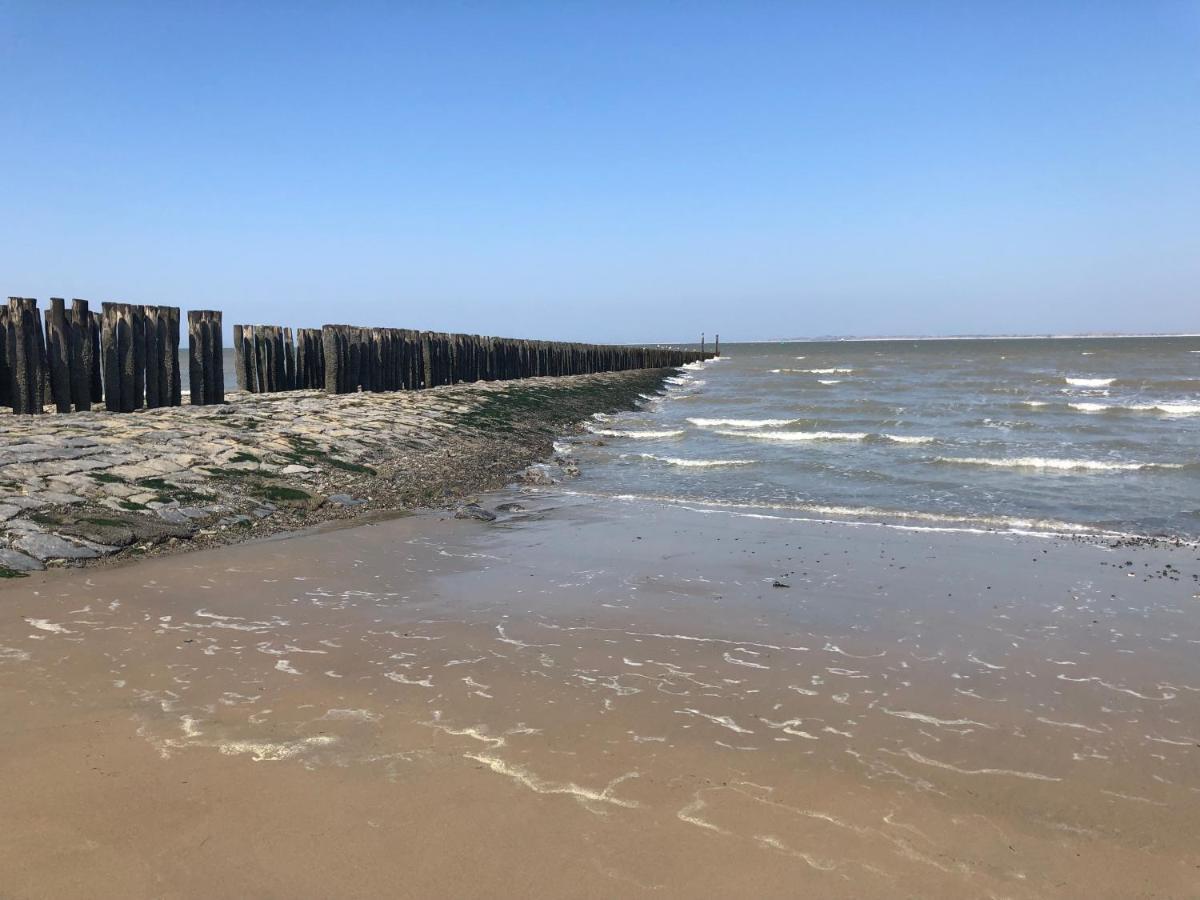 Appartement De Graanzolder Aan Zeeuwse Kust Hoofdplaat Kültér fotó
